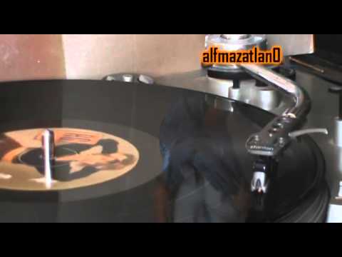 Ver Video de Alejandra Guzman Alejandra Guzman - Hay Punkies En Moscu - Vinyl LP version